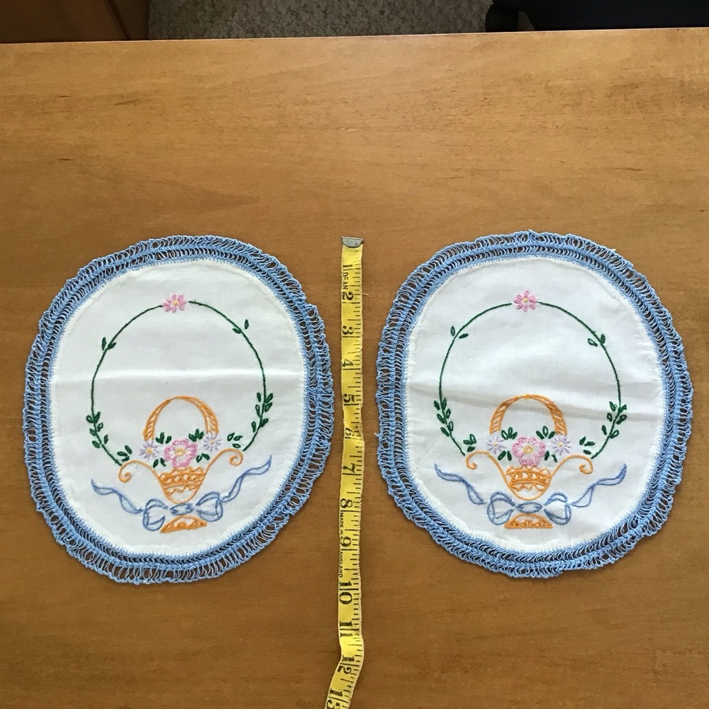 Vintage Embroidered Linen Doilies with Blue Crochet Trim (Set of 3) - Picture 2 of 4